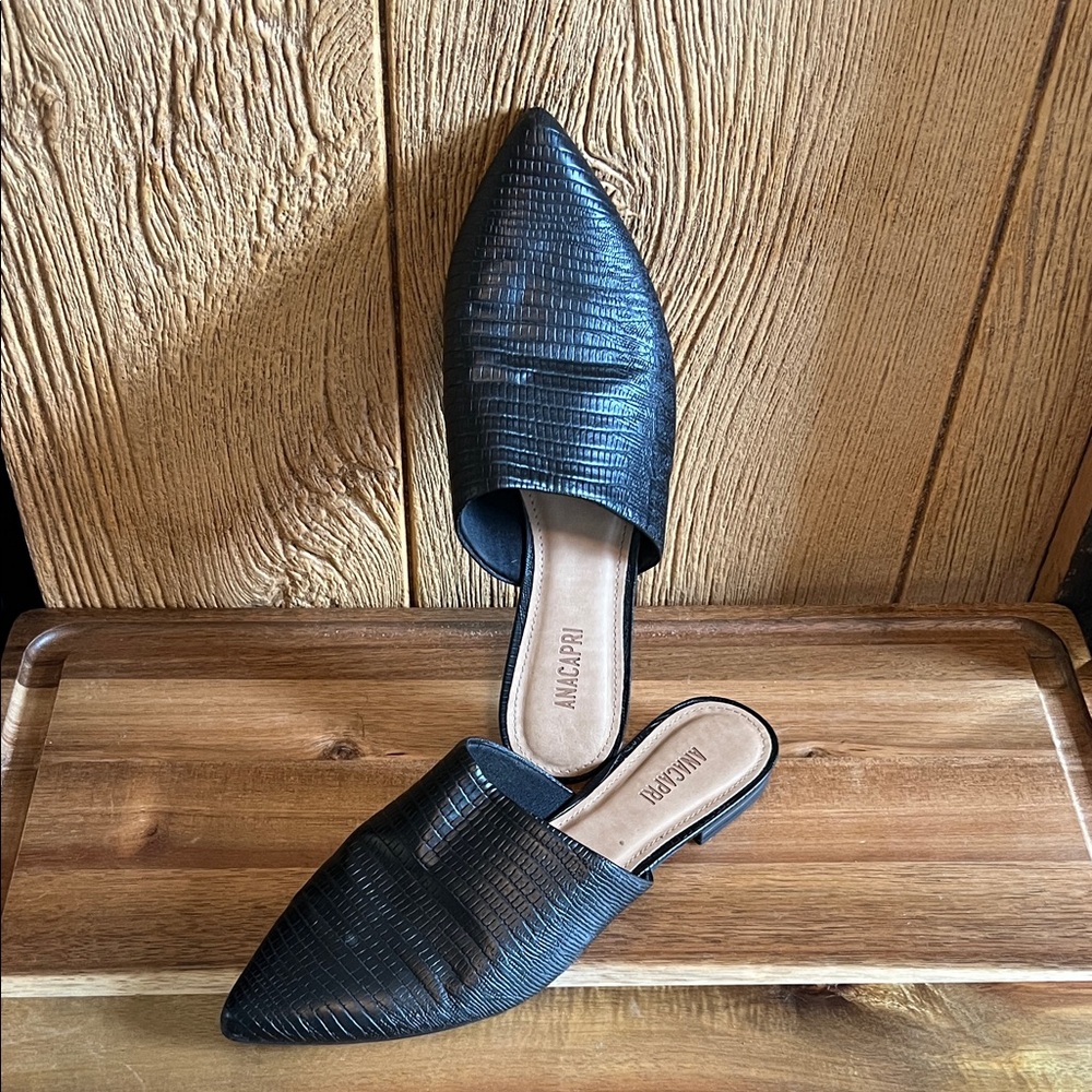 Black Textured Women's Mules